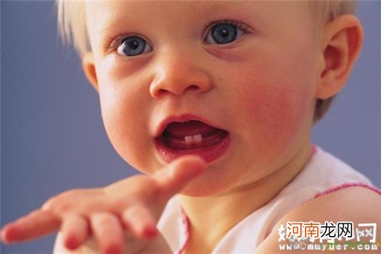 宝宝出牙不按照顺序怎么办 宝宝长牙的相关事宜在这里