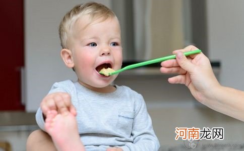 宝宝辅食添加原则及顺序