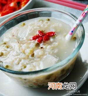 绿豆薏米粥