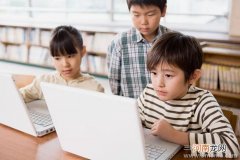 小孩子多大才让他接触性教育