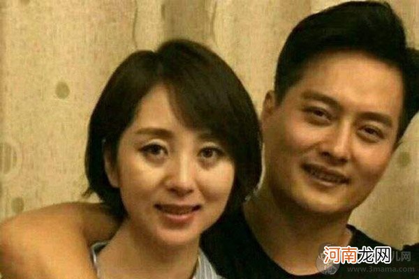 云飞老婆郭津彤简介 抛弃发妻当代陈世美