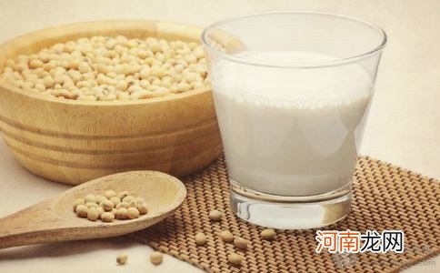 哺乳期吃什么好？不同职业妈妈哺乳期食谱推荐