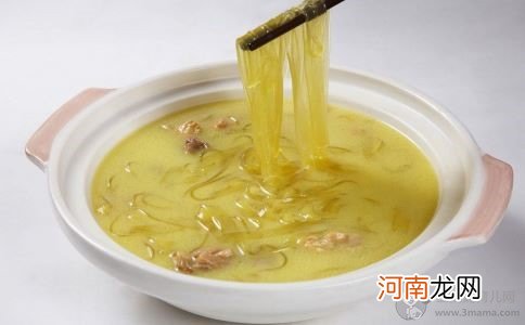 促排卵食谱 鸡汤米线的做法