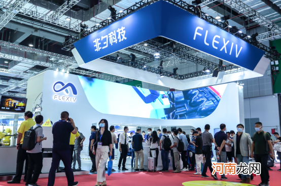 Flexiv非夕携最新自适应机器人技术和应用亮相2020工博会