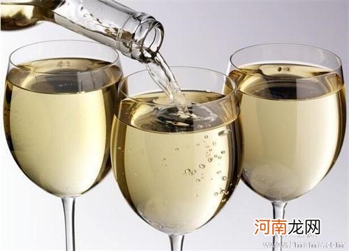 白葡萄酒里的爱情