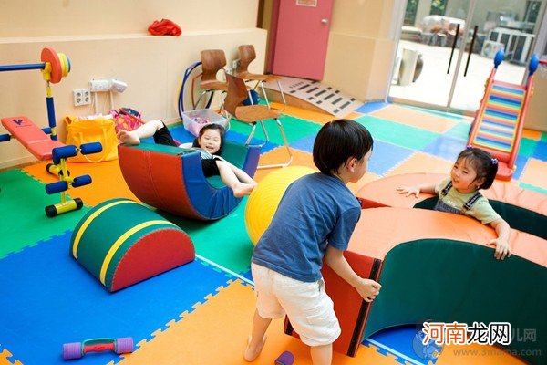 幼儿园中班体育游戏 让孩子的课堂内容丰富多彩