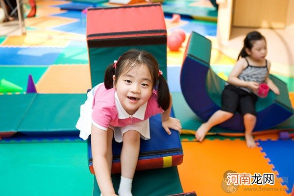 幼儿园中班体育游戏 让孩子的课堂内容丰富多彩