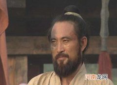 水浒传：有那么多出身、官职都比宋江高的人，为何宋江一介小吏能当上大头领？