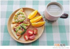 专家建议５类食品齐上早餐