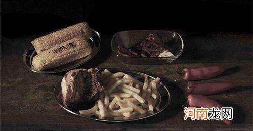 断头饭菜品丰盛，色香味俱全，为何在古代，却要在菜中放块生肉？