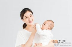 睡觉前妈妈犯这样的错误，难怪宝宝不老实、睡不好！