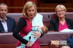 哺乳期的女人 在公共场所给宝宝喂奶该如何避免尴尬？