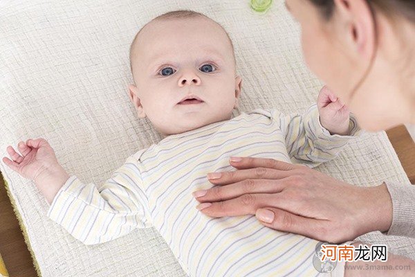崔玉涛谈婴儿肠胀气 频繁夜醒哭闹很可能是它的原因