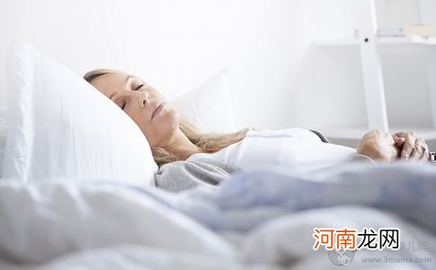 焦虑更易发胖 产后减肥应走出情绪负影响