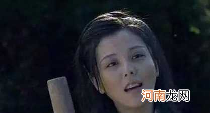 为什么吕后把戚夫人做成人彘后，要让自己的儿子汉惠帝刘盈去看？