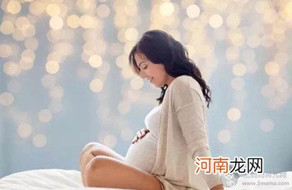 怀孕初期宝妈可以吃冰激凌吗，吃冰激凌要注意什么？