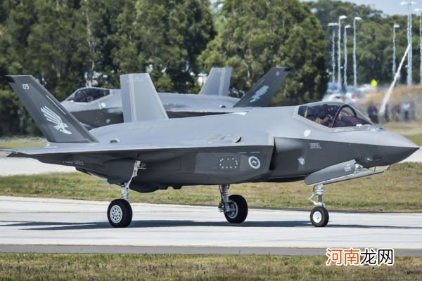 澳空军规划未来20年发展方向 重点研发无人战机与F-35协同