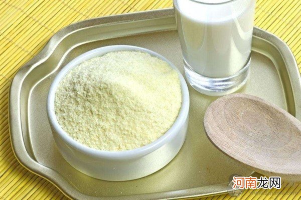 辅食和奶怎么安排时间最科学的婴儿辅食时间安排