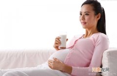 孕妇喝完牛奶胎动明显