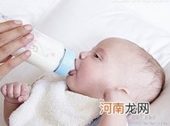 专家提醒：婴儿奶粉应现喝现冲