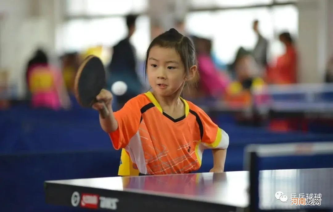 乒乓球是世界公认的高智商运动，能让孩子变聪明，保持身心健康