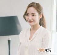 《金秘书》朴敏英富丽回归 演示最潮韩式职场发型