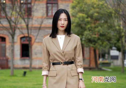 头大脸大女生适合什么发型 2022年女生短直发了解下 解决烦恼