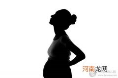 两个产妇同时生孩子，剖宫产和顺产哪个快？