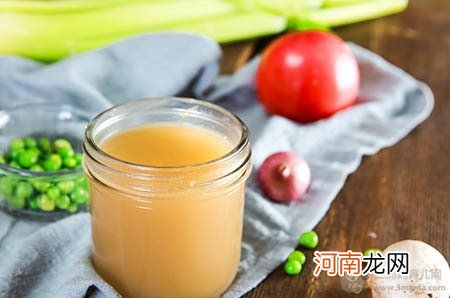 你在厨房忙，孩子却要你陪玩，快使出这几招杀手锏！