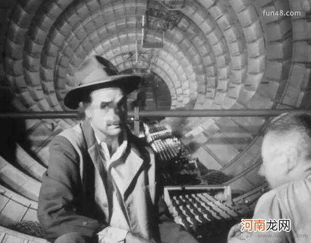 美版王思聪是谁？霍华德休斯！霍华德休斯是钢铁侠男主原型！