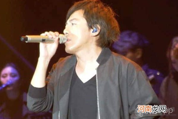 抖音你应该被呵护被珍惜是什么歌 张宇经典歌曲再现