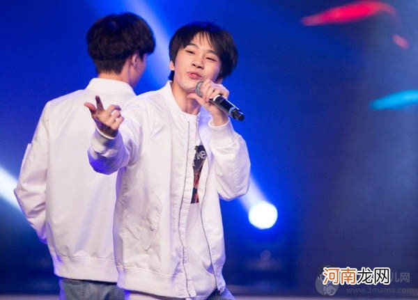 明日之子连淮伟曾是明星的诞生嘉宾 连淮伟晋级是内定吗