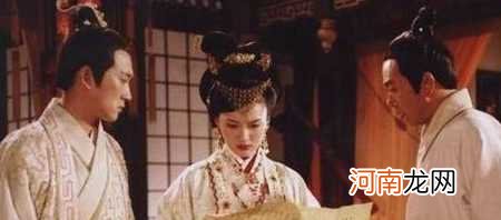 皇帝独宠皇后，导致外戚嚣张，儿子看不下去，登基就收拾舅舅一顿