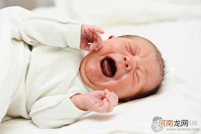 妈妈这样冲奶粉，无疑是拿宝宝的健康在开玩笑！