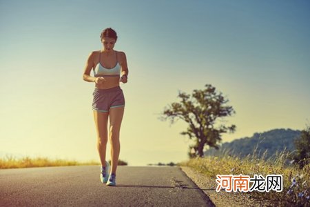 女人走路减肥效果好吗？每天坚持走路一小时五大好处