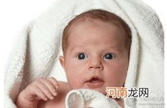 应对宝宝吐奶的解决小妙招