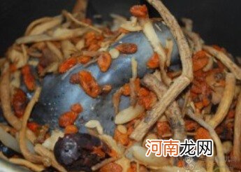 药膳食谱：药膳乌骨鸡