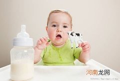 吃配方奶粉的婴儿需补维D