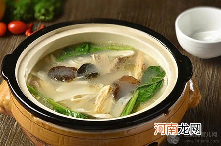 育婴专家经验：宝宝最佳分床睡年龄、分床技巧