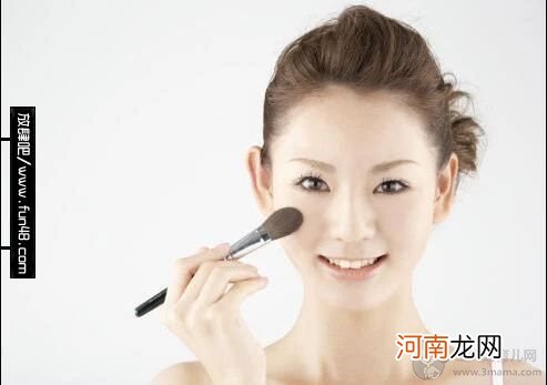 最简单的化妆工具和化妆步骤