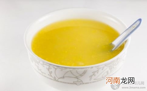 坐月子吃什么好 一些旧习俗要摒弃