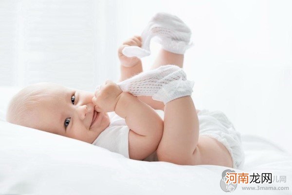 宝宝皮肤黑怎么办 4招帮助宝宝轻松变白