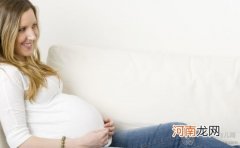 孕妇可以经常摸肚子吗 会导致脐带绕颈吗