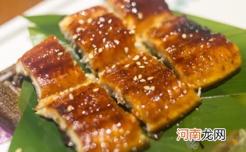 孕期食谱 蒲烧鳗鱼饭便当的做法