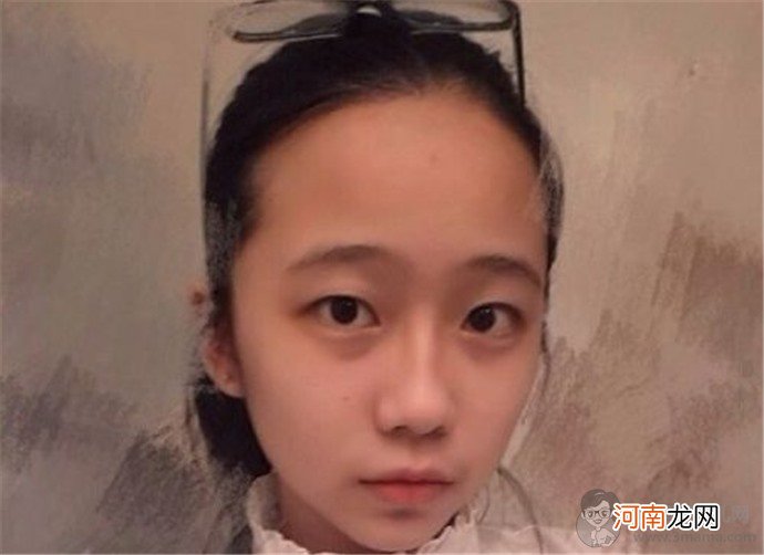 黄安仪现在的照片 长大后成美少女颜值堪比一线明星