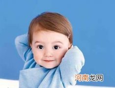 婴儿拍嗝的视频方法详解，宝宝拍嗝姿势介绍