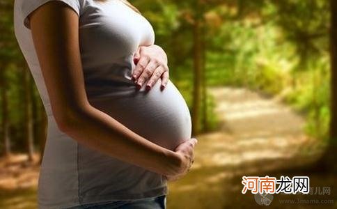 临近孕产期，准妈妈有这4种反应时，说明快生了
