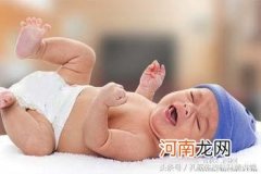 哺乳不当或诱发宝宝尿布皮炎
