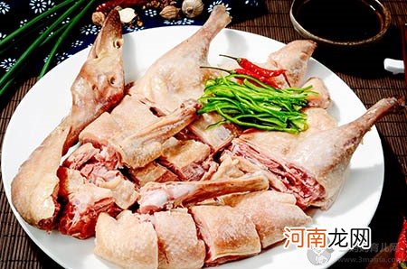 好玩又健康的亲水运动，现在开始！