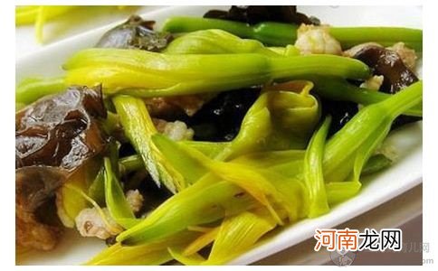 孕期开胃食谱 黑木耳炒黄花菜